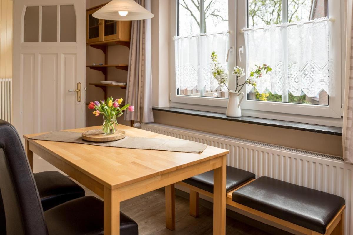 Friesenhof Janssen - Urlaub Auf Dem Bauernhof Apartment Neuharlingersiel Bagian luar foto
