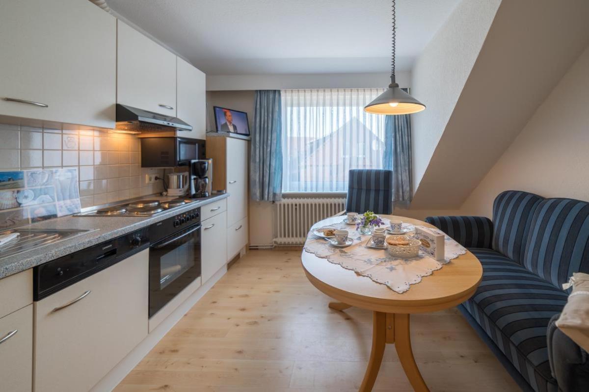 Friesenhof Janssen - Urlaub Auf Dem Bauernhof Apartment Neuharlingersiel Bagian luar foto