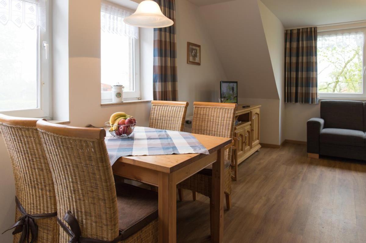 Friesenhof Janssen - Urlaub Auf Dem Bauernhof Apartment Neuharlingersiel Bagian luar foto