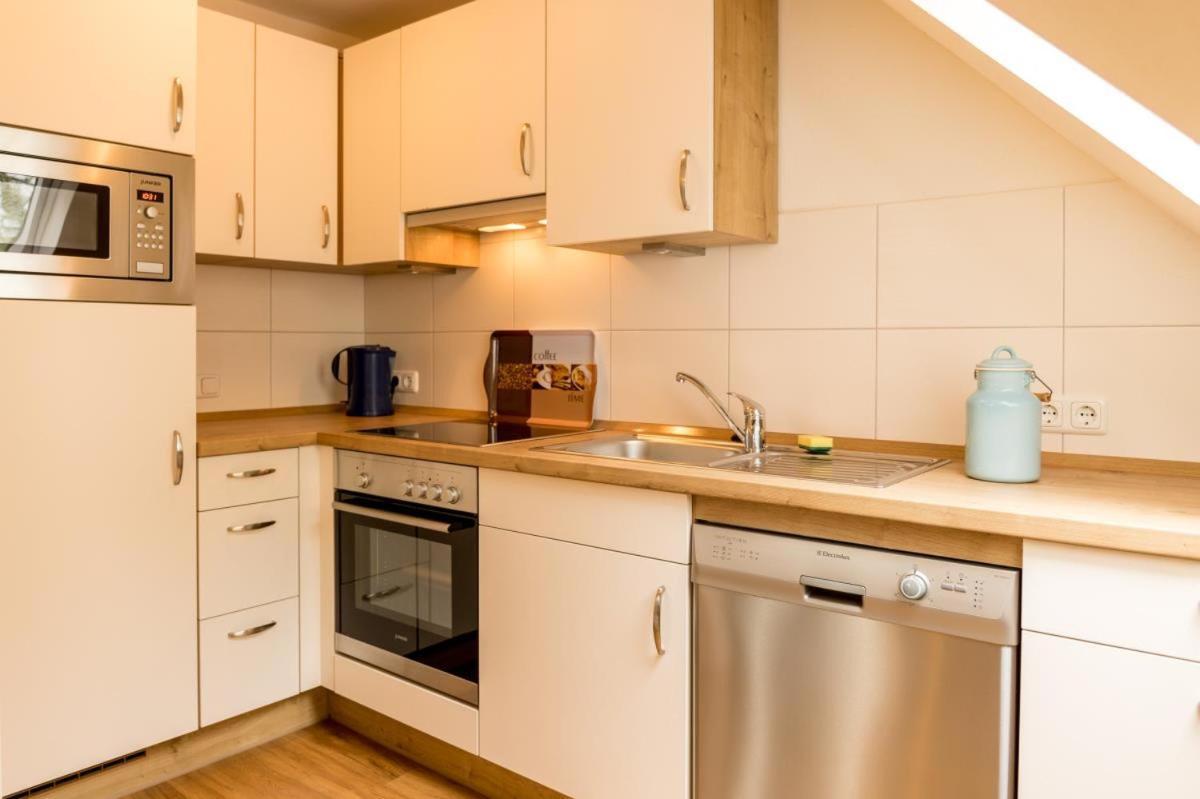 Friesenhof Janssen - Urlaub Auf Dem Bauernhof Apartment Neuharlingersiel Bagian luar foto