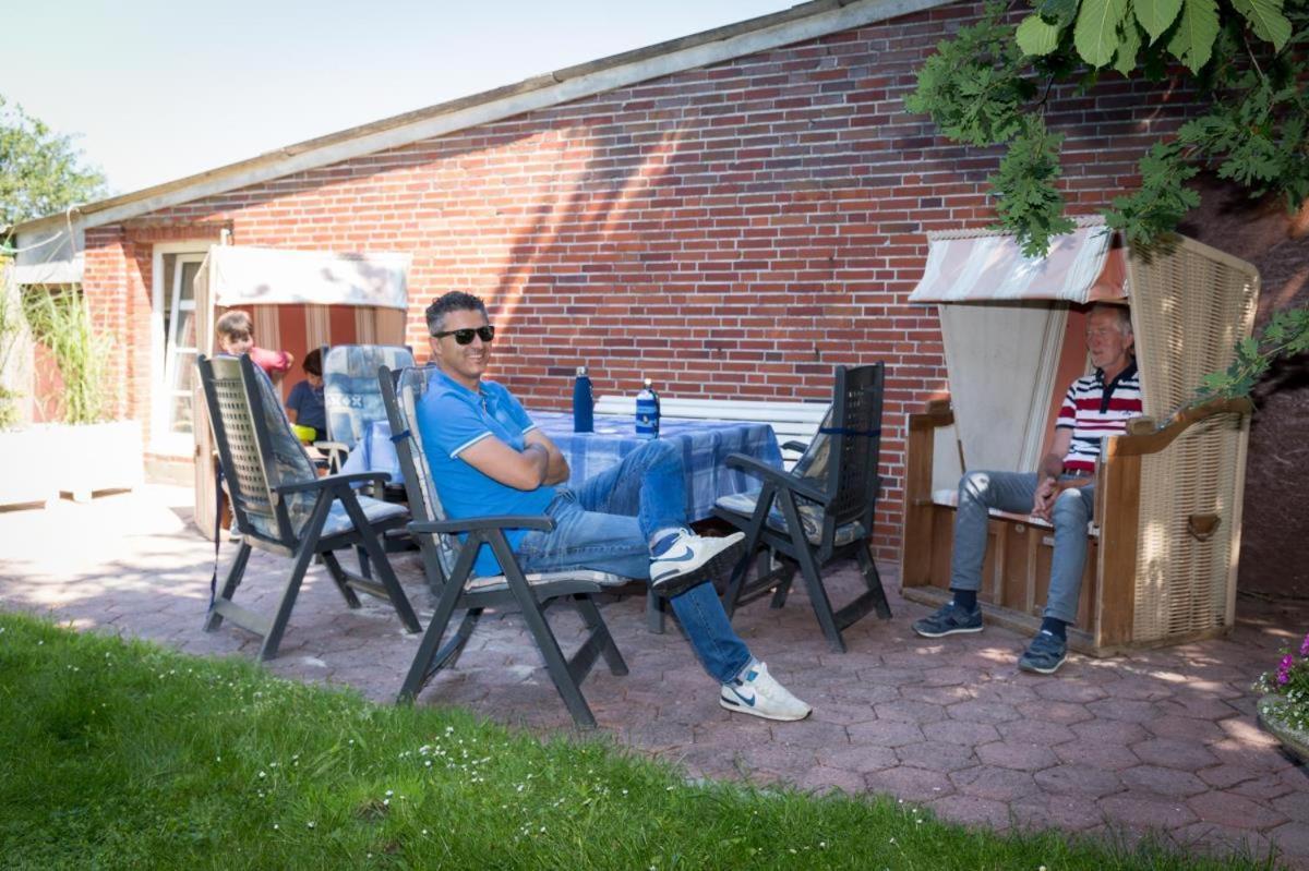 Friesenhof Janssen - Urlaub Auf Dem Bauernhof Apartment Neuharlingersiel Bagian luar foto