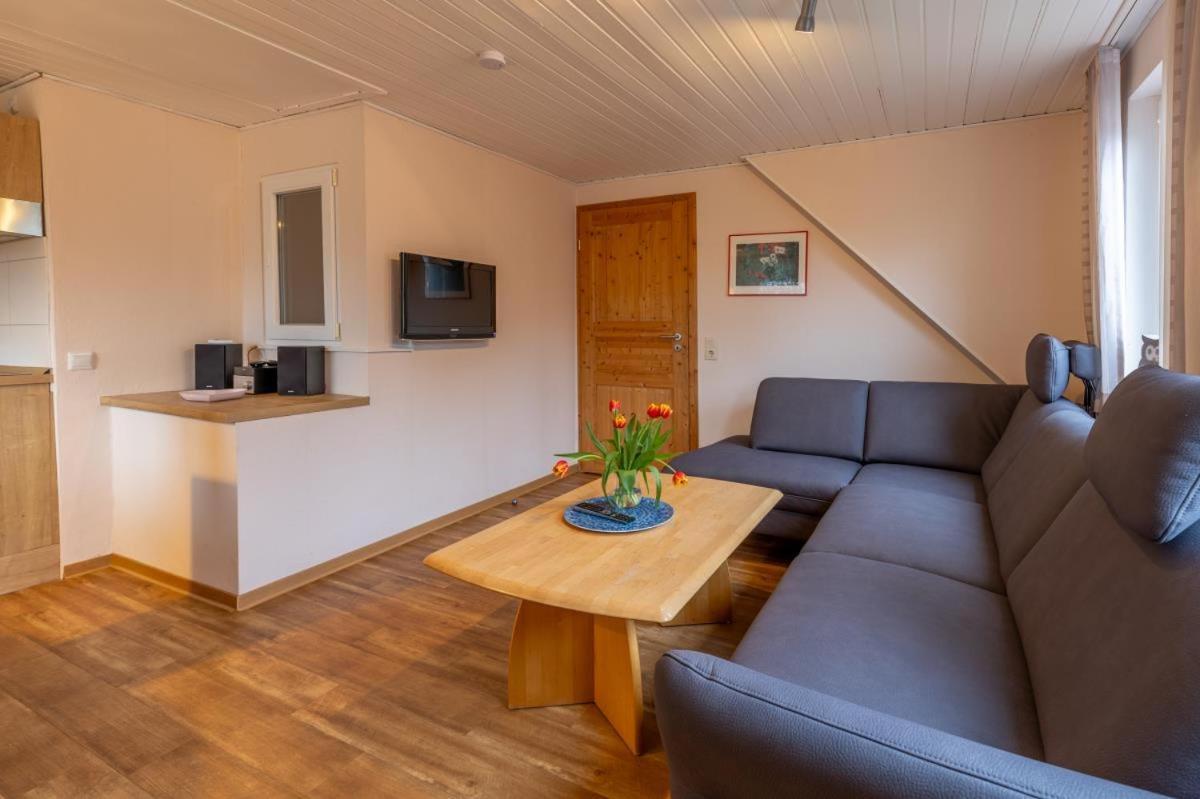 Friesenhof Janssen - Urlaub Auf Dem Bauernhof Apartment Neuharlingersiel Bagian luar foto