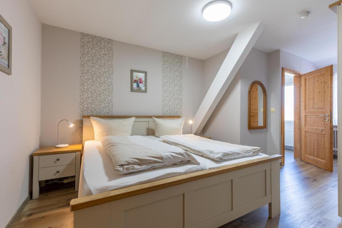 Friesenhof Janssen - Urlaub Auf Dem Bauernhof Apartment Neuharlingersiel Bagian luar foto